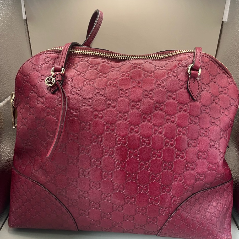 Stunning Y2K Authentic Gucci Bree Dome Tote in Ruby Red